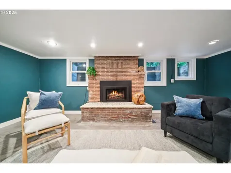 7120 NE 6th Avenue Portland OR 97211