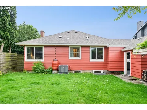 7120 NE 6th Avenue Portland OR 97211