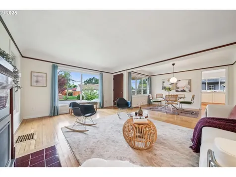 7120 NE 6th Avenue Portland OR 97211