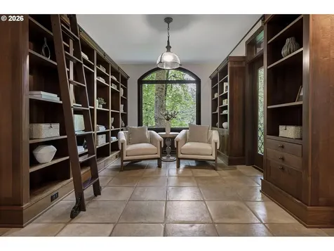 3138 NW Verde Vista Terrace Portland OR 97210