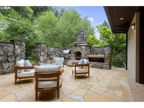 3138 NW Verde Vista Terrace Portland OR 97210