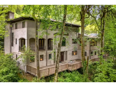 3138 NW Verde Vista Terrace Portland OR 97210