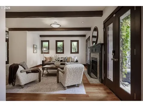 3138 NW Verde Vista Terrace Portland OR 97210