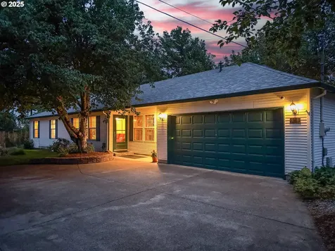 3216 NE 110th Place Portland OR 97220