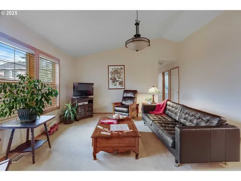 3216 NE 110th Place Portland OR 97220