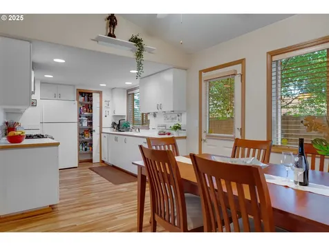 3216 NE 110th Place Portland OR 97220
