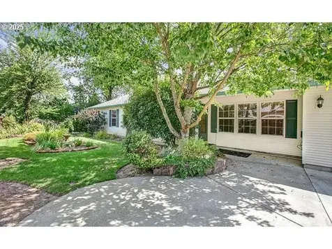 3216 NE 110th Place Portland OR 97220