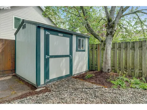 3216 NE 110th Place Portland OR 97220