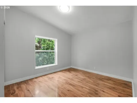 1655 S Elm Street Canby OR 97013