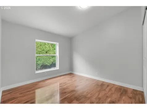 1655 S Elm Street Canby OR 97013