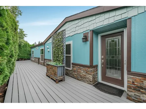 1655 S Elm Street Canby OR 97013