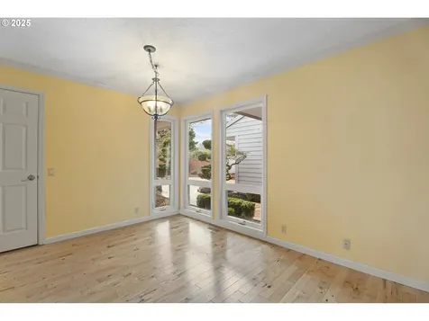 31735 SW Village Crest Court Wilsonville OR 97070