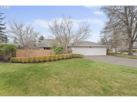 31735 SW Village Crest Court Wilsonville OR 97070
