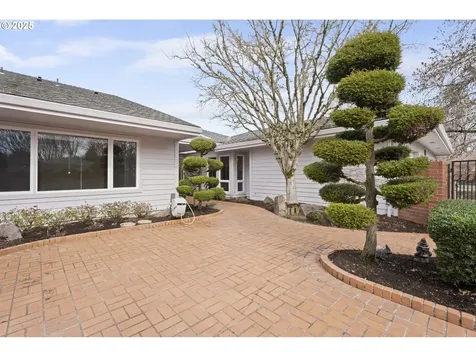 31735 SW Village Crest Court Wilsonville OR 97070