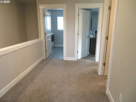 439 NW Garibaldi Street Hillsboro OR 97124