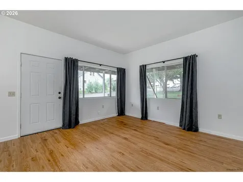 17271 Scales Avenue Sandy OR 97055