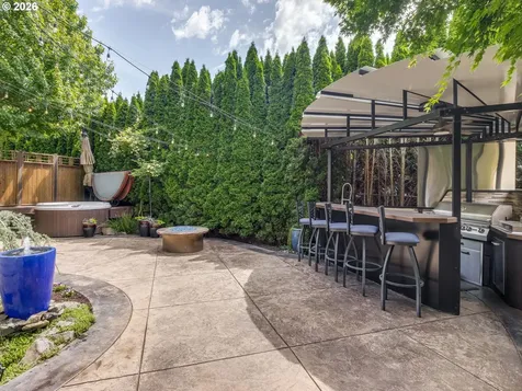 16848 NW Stalder Lane Portland OR 97229