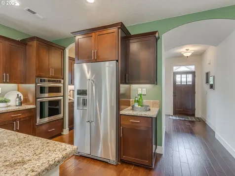 16848 NW Stalder Lane Portland OR 97229