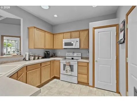 8008 NE 21st Way Vancouver WA 98664