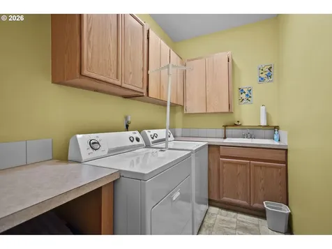 8008 NE 21st Way Vancouver WA 98664
