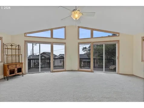 2660 SW Anchor Avenue Lincoln City OR 97367