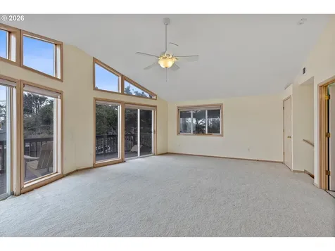 2660 SW Anchor Avenue Lincoln City OR 97367
