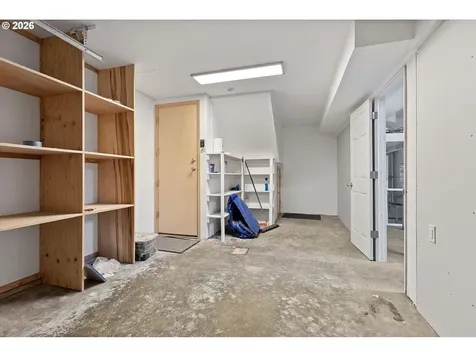 2660 SW Anchor Avenue Lincoln City OR 97367