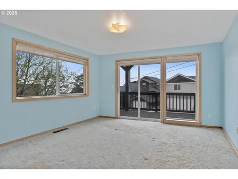 2660 SW Anchor Avenue Lincoln City OR 97367