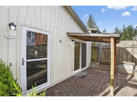 2701 SW Spring Garden Street Portland OR 97219