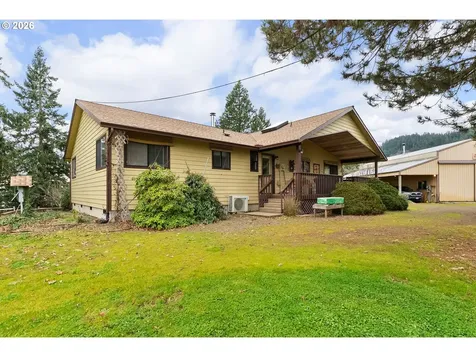864 Larkspur Lane Oakland OR 97462