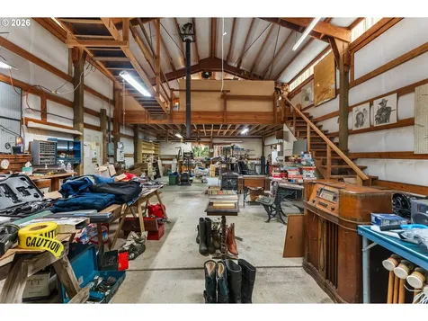 864 Larkspur Lane Oakland OR 97462