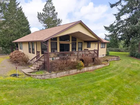 864 Larkspur Lane Oakland OR 97462