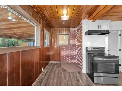 2707 SE 115th Avenue Portland OR 97266