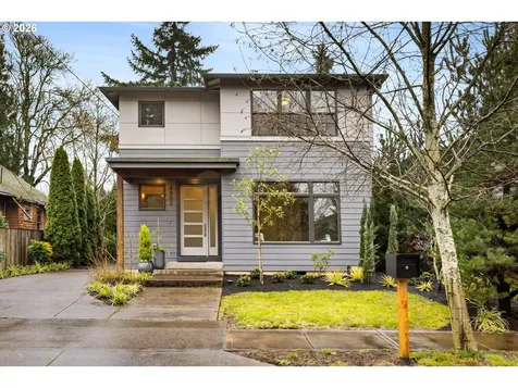 4902 SE Ogden Street Portland OR 97206