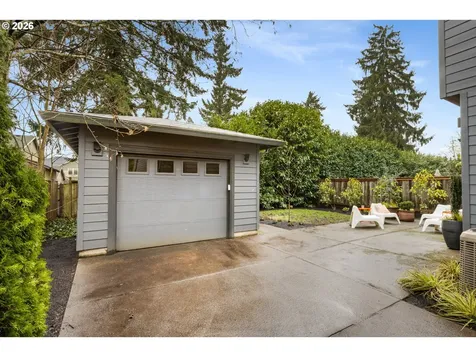 4902 SE Ogden Street Portland OR 97206