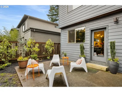4902 SE Ogden Street Portland OR 97206