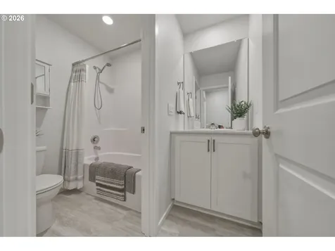 1021 NW 174th Street Ridgefield WA 98642