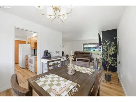 239 NE Azalea Drive Adair Village OR 97330