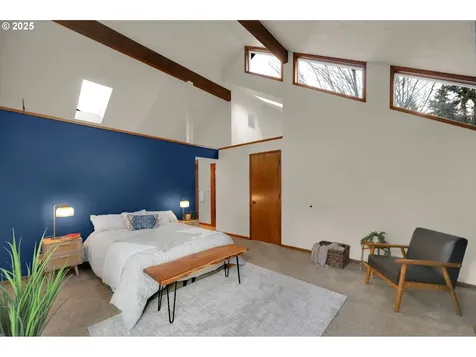 3426 Breezewood Avenue Eugene OR 97405