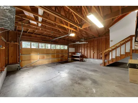 3426 Breezewood Avenue Eugene OR 97405