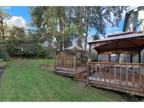 3426 Breezewood Avenue Eugene OR 97405