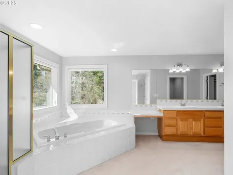 10743 SE Kimberly Court Happy Valley OR 97086