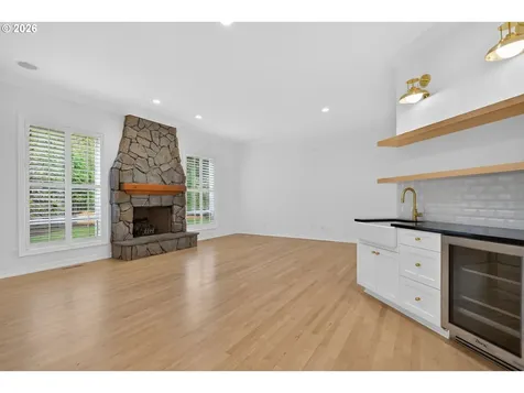9149 NW Mckenna Drive Portland OR 97229