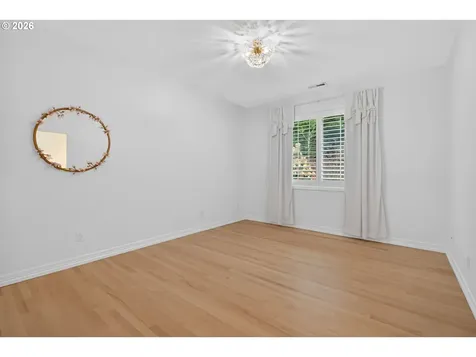 9149 NW Mckenna Drive Portland OR 97229