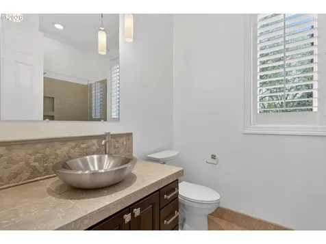 9149 NW Mckenna Drive Portland OR 97229