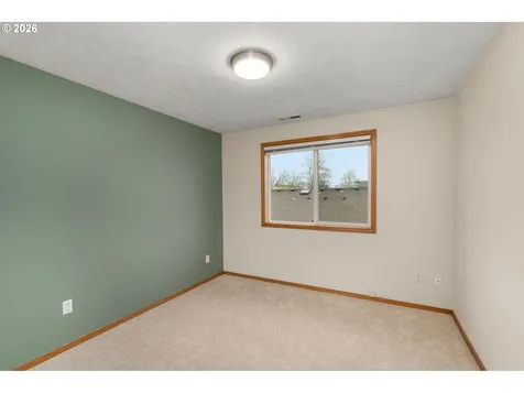 806 SE 73rd Avenue Hillsboro OR 97123