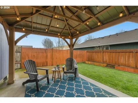 806 SE 73rd Avenue Hillsboro OR 97123