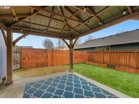 806 SE 73rd Avenue Hillsboro OR 97123