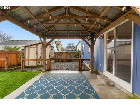806 SE 73rd Avenue Hillsboro OR 97123