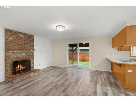 806 SE 73rd Avenue Hillsboro OR 97123